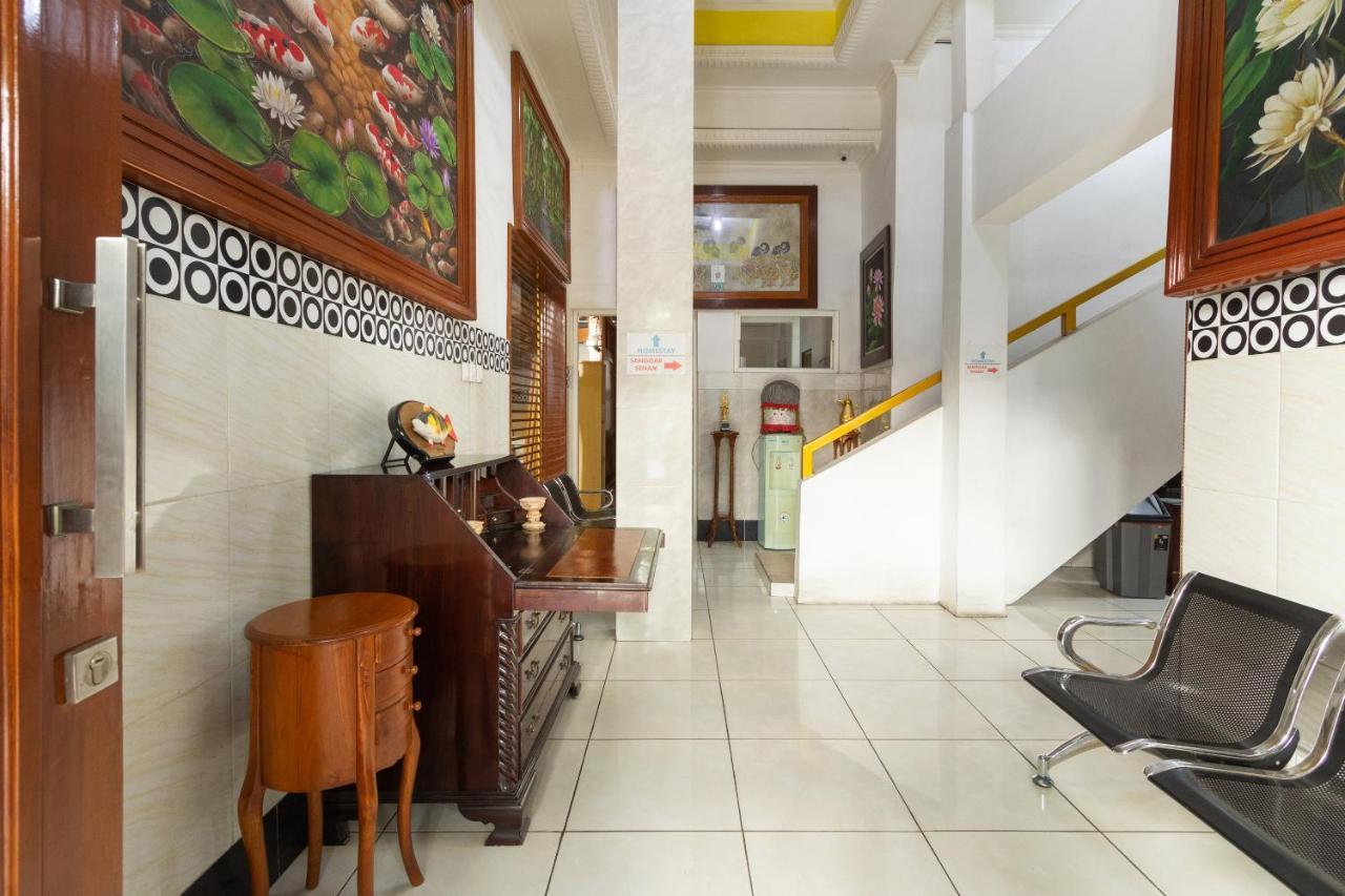 Homestay Gayatri Sawojajar Near Univ Negeri Malang Kampus 2 Mitra Reddoorz Exteriér fotografie