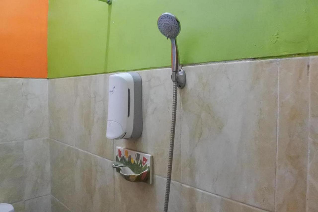 Homestay Gayatri Sawojajar Near Univ Negeri Malang Kampus 2 Mitra Reddoorz Exteriér fotografie